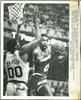 Robert Parish auto'd 5.7.1981 wirephoto on Sportscollectors.Net